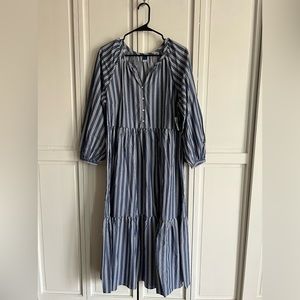 Long chambray stripped dresses